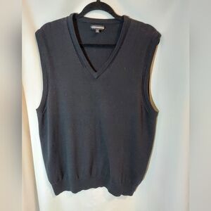 Luxury Express Design Studio Black V-Neck 100 % Merino Wool Vest - Minimalist